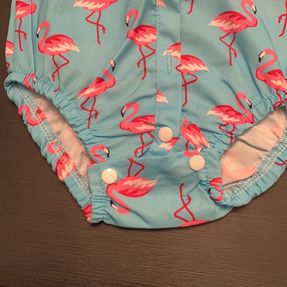NWT Collared Flamingo Top with Bow tie - Picture 3 of 7